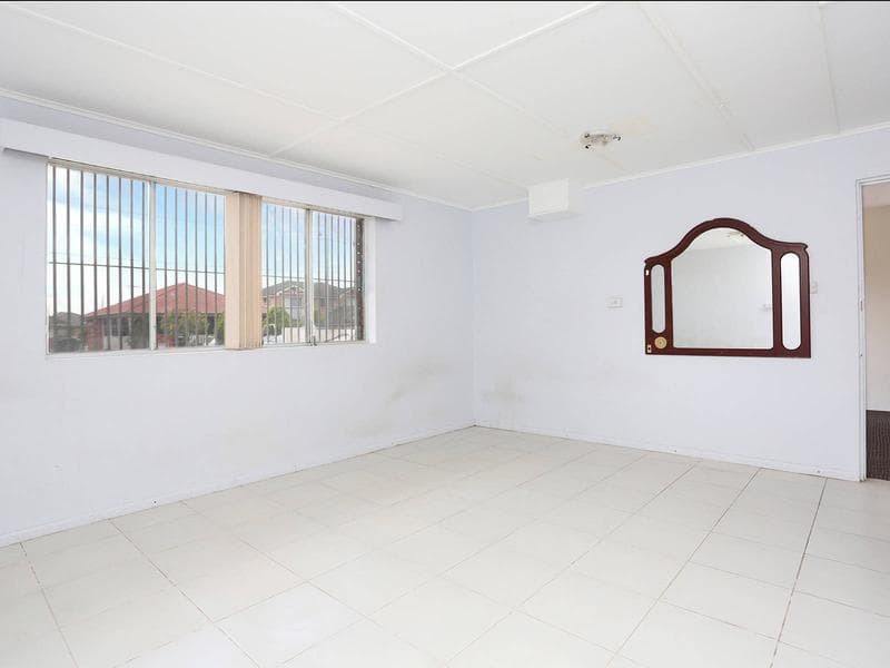 7 Grace Crescent, Merrylands, Merrylands - Thumbnail 4