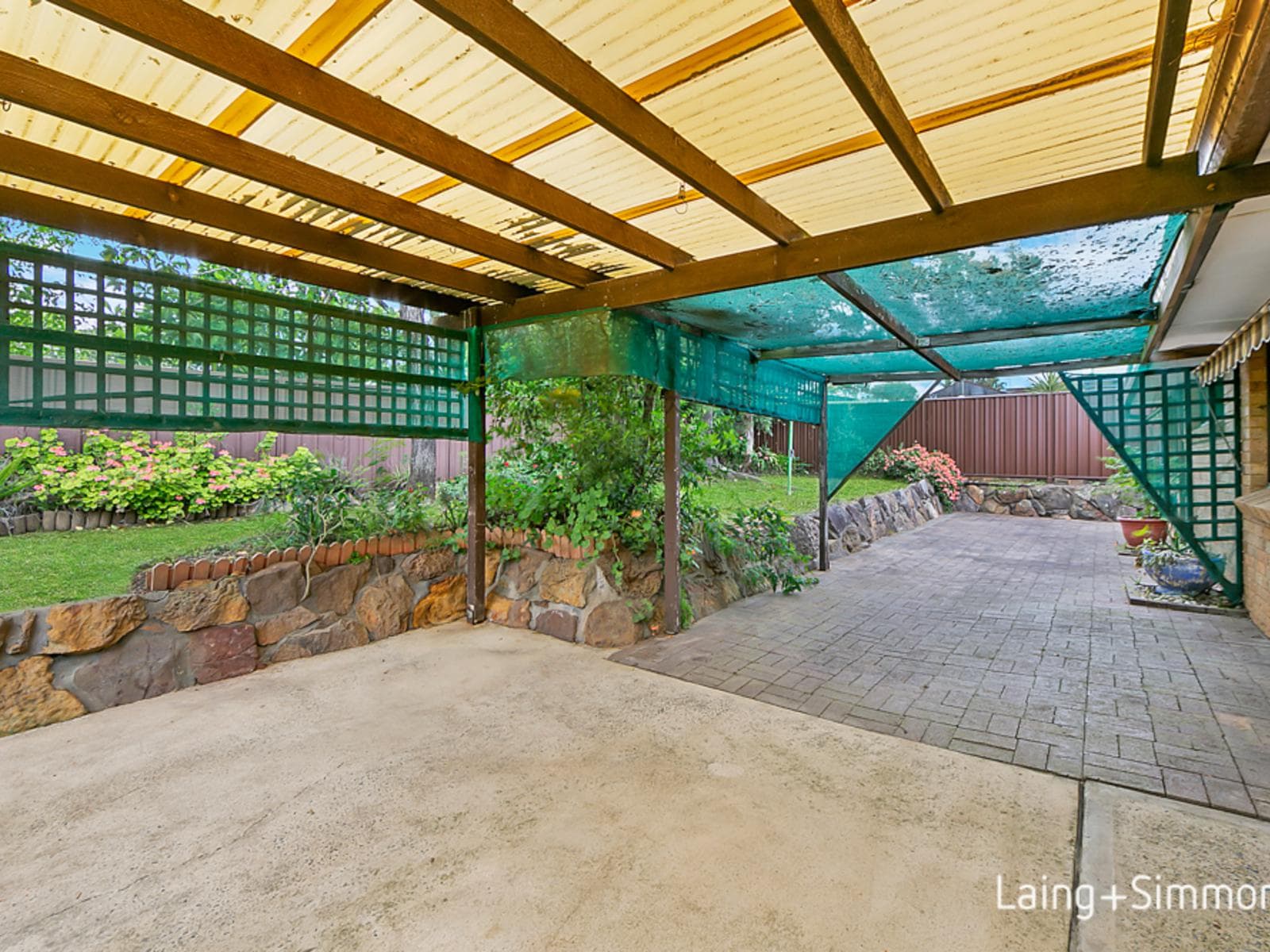 151 Joseph Banks Drive, Kings Langley, Kings Langley - Thumbnail 8