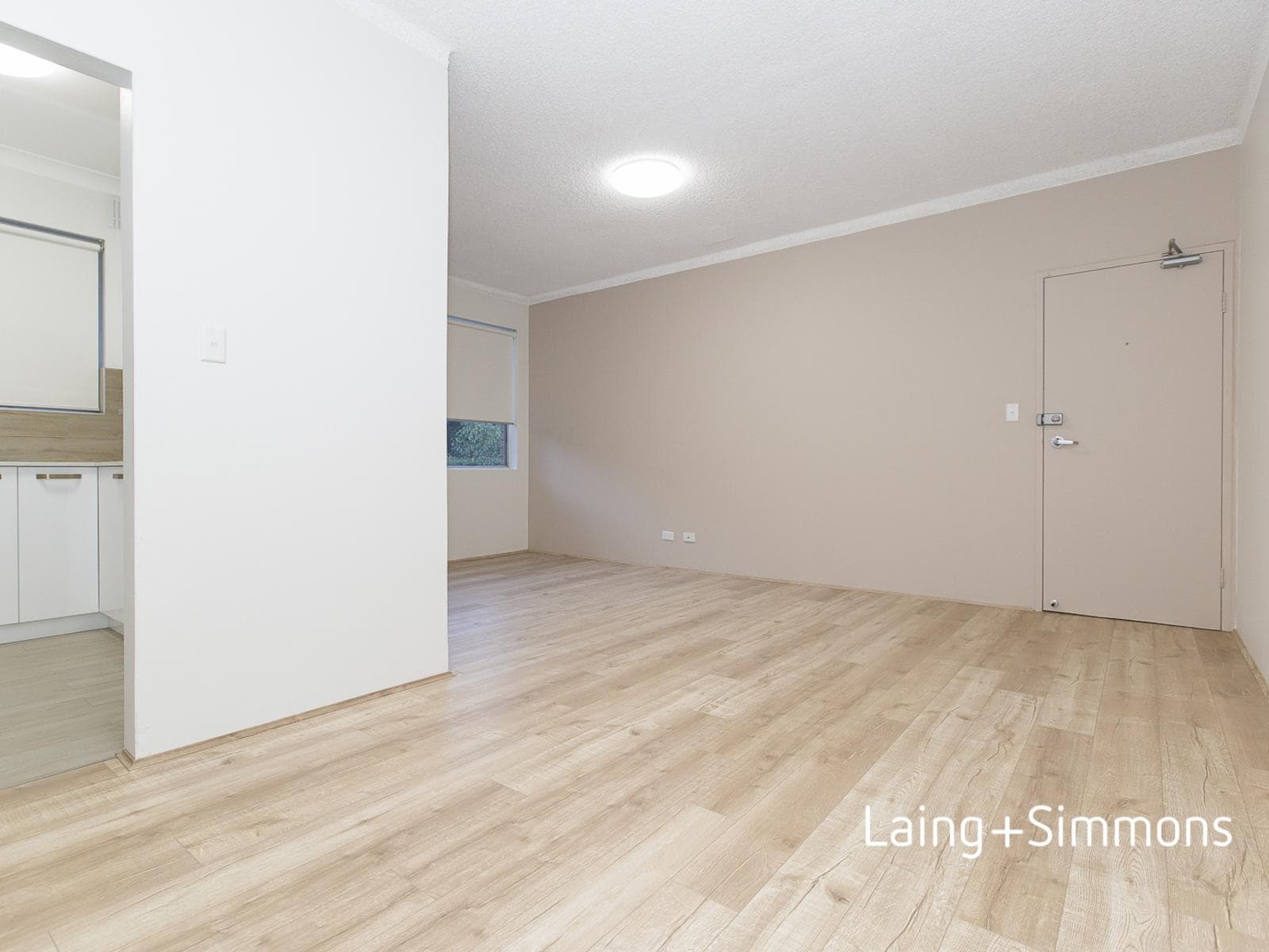 15/37a Evan Street, Penrith, Penrith - Thumbnail 3