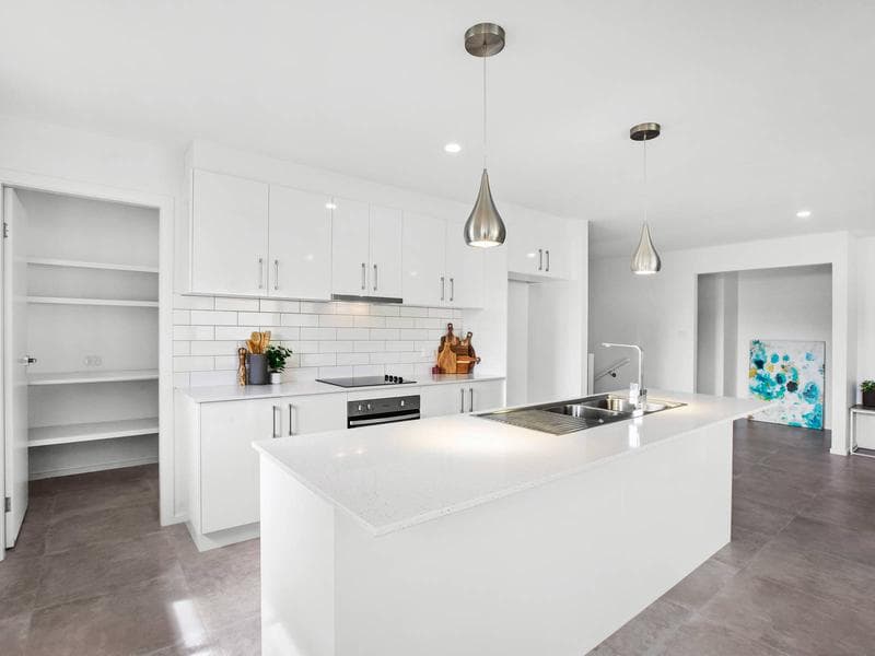 10 Birchwood Court, Port Macquarie, Port Macquarie - Thumbnail 2