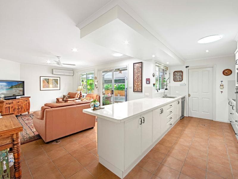 8 Elsie Court, Port Macquarie, Port Macquarie - Thumbnail 2