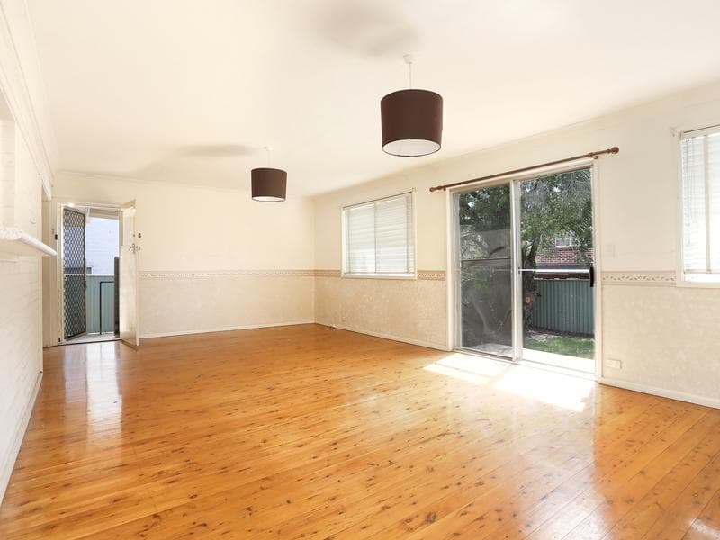 37 Aubrey Street, Ingleburn, Ingleburn - Thumbnail 3
