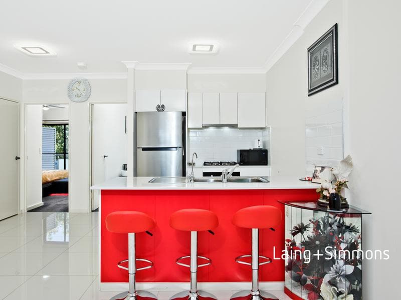 21/2 Glenmore Ridge Drive, Glenmore Park, Glenmore Park - Thumbnail 4