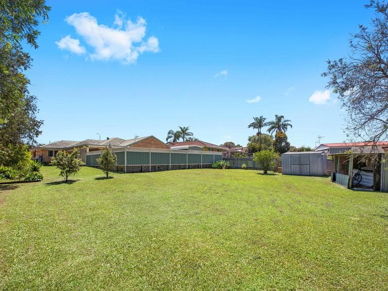 35 Marian Drive, Port Macquarie, Port Macquarie - Thumbnail 2