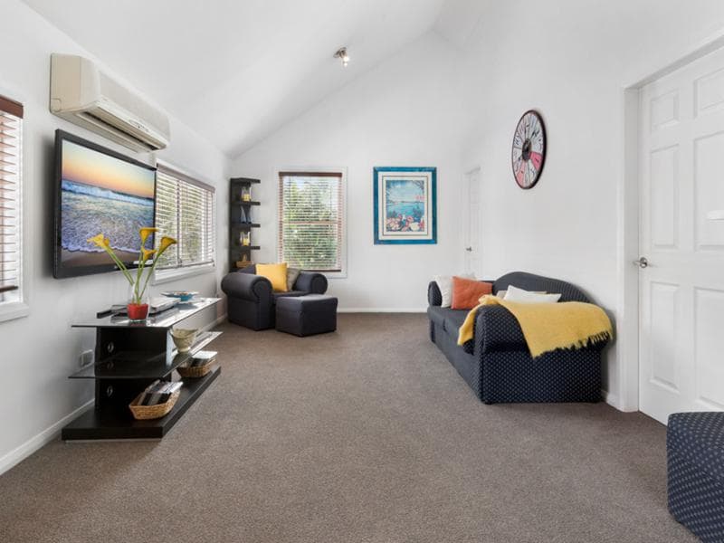 35 Clifford Road, Miranda, Miranda - Thumbnail 6