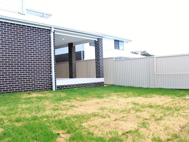36/10																										Abraham Street
														
								Rooty Hill, NSW 2766, Middleton Grange - Thumbnail 7