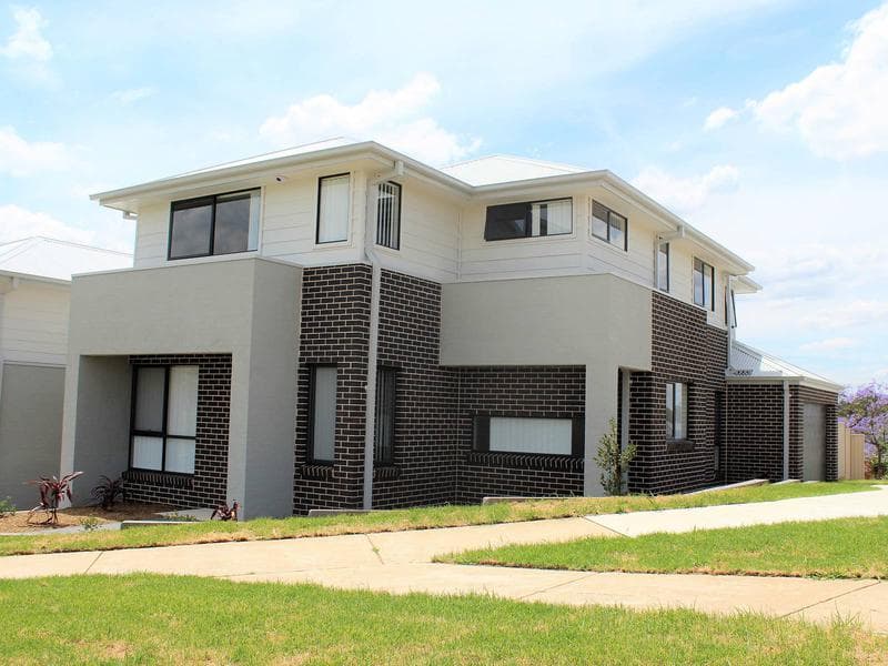 36/10																										Abraham Street
														
								Rooty Hill, NSW 2766, Middleton Grange - Image 1