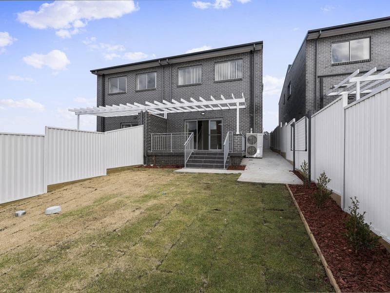 23 Little John Street, Middleton Grange, Middleton Grange - Thumbnail 7