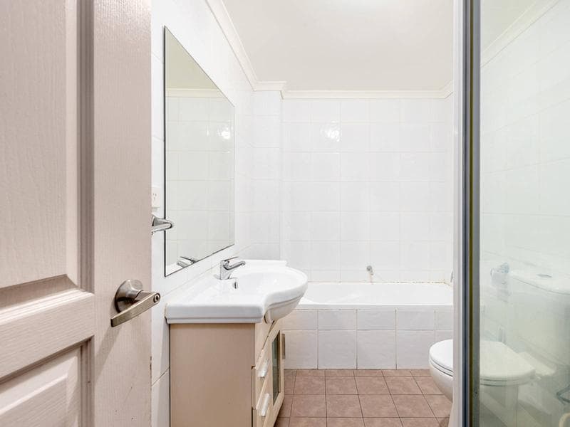 1/409-411 Hume Highway, Yagoona, Yagoona - Thumbnail 4