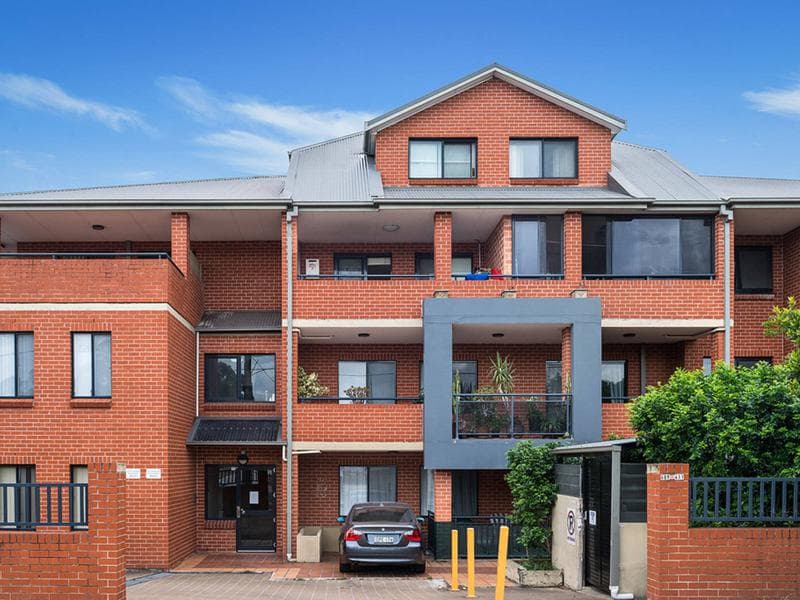 1/409-411 Hume Highway, Yagoona, Yagoona - Image 1