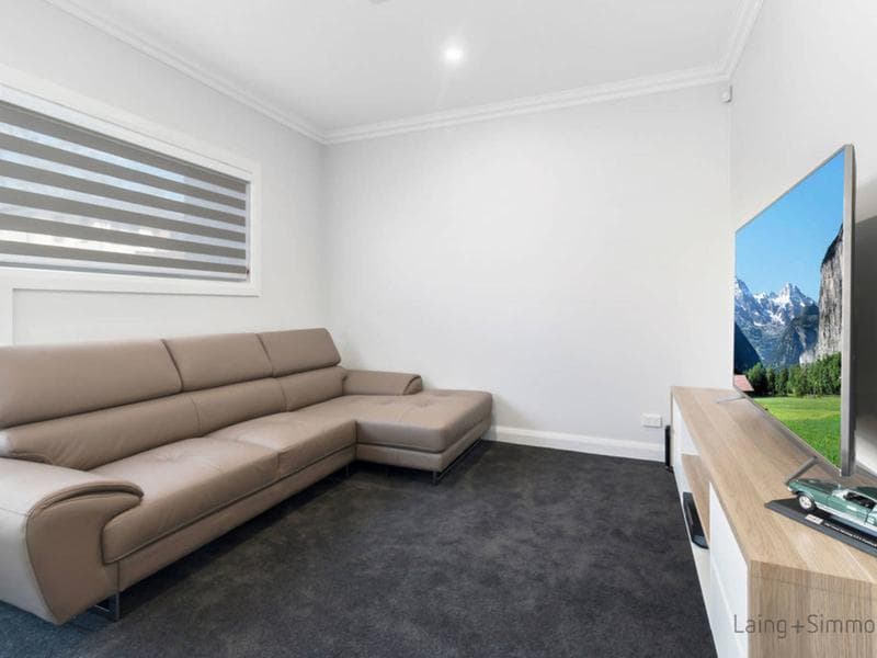 8/35																										Parkes Road
														
								Artarmon, NSW 2064, Denham Court - Thumbnail 7