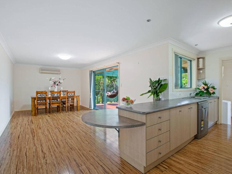 7 Chatfield Way, Port Macquarie, Port Macquarie - Thumbnail 3