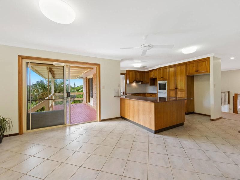 6 Coastlands Place, Port Macquarie, Port Macquarie - Thumbnail 5