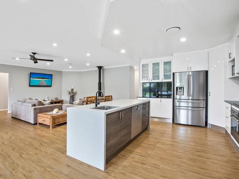 8/35																										Parkes Road
														
								Artarmon, NSW 2064, Lake Cathie - Thumbnail 4