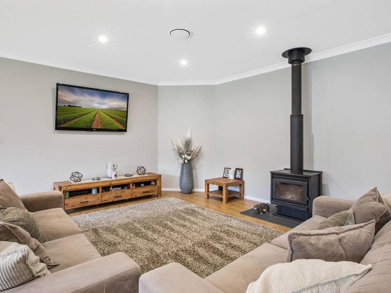 8/35																										Parkes Road
														
								Artarmon, NSW 2064, Lake Cathie - Thumbnail 5