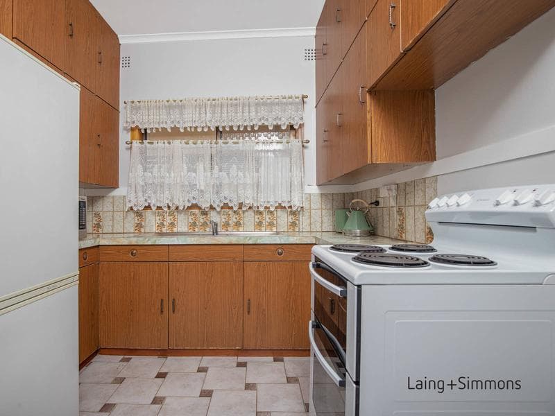44 Rowley Street, Pendle Hill, Pendle Hill - Thumbnail 2