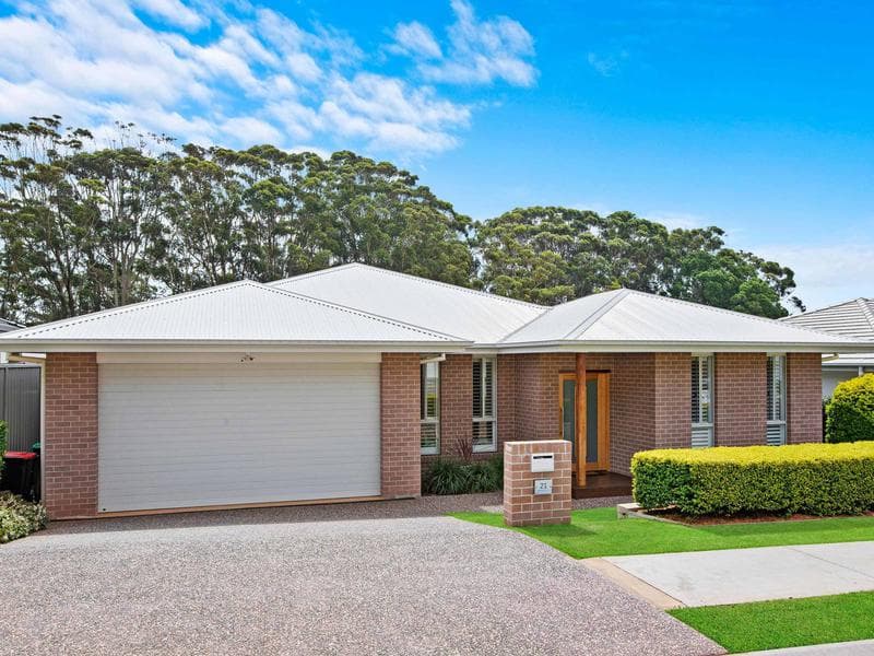 21 Waverley Glade, Port Macquarie, Port Macquarie - Image 1