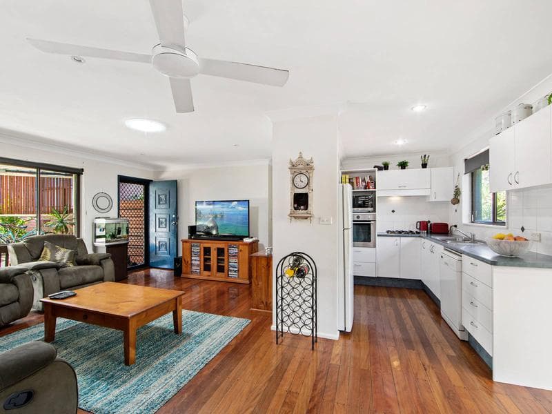 2/41 Hart Street, Port Macquarie, Port Macquarie - Thumbnail 2