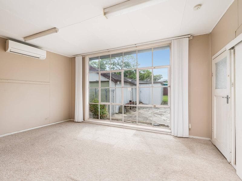 17 Elaine Street, Regents Park, Regents Park - Thumbnail 4