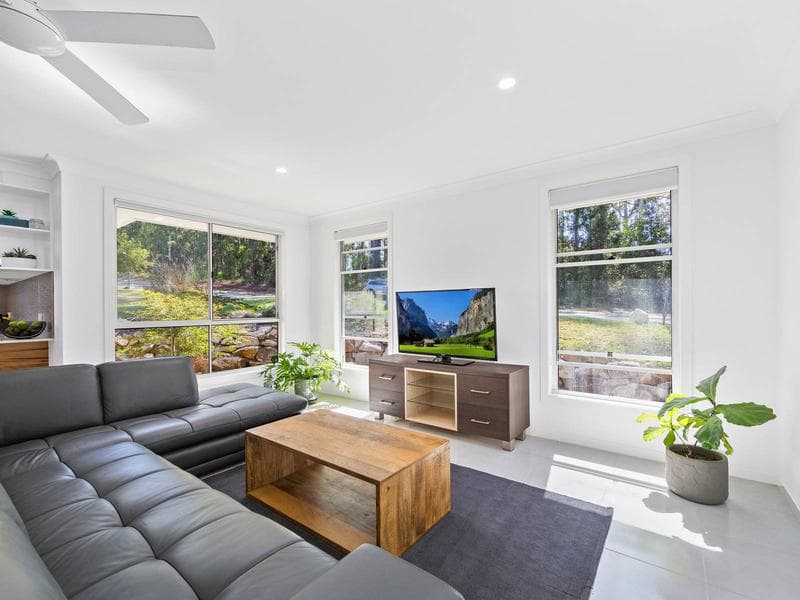 24 Howell Avenue, Port Macquarie, Port Macquarie - Thumbnail 3