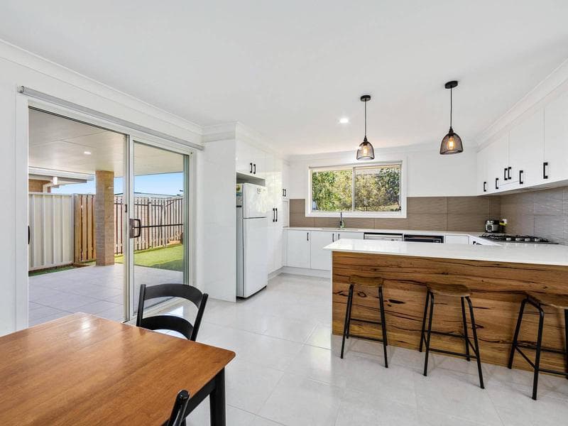 24 Howell Avenue, Port Macquarie, Port Macquarie - Thumbnail 4