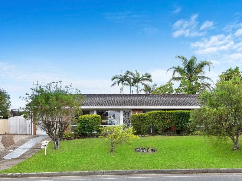 77 Clifton Drive, Port Macquarie, Port Macquarie - Image 1