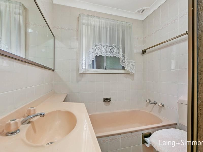 8/35																										Parkes Road
														
								Artarmon, NSW 2064, Seven Hills - Thumbnail 6