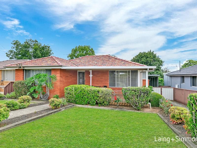 8/35																										Parkes Road
														
								Artarmon, NSW 2064, Seven Hills - Image 1