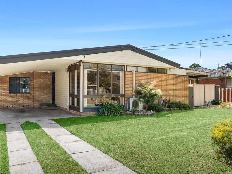 3 Lurnea Avenue, Georges Hall, Georges Hall - Image 1