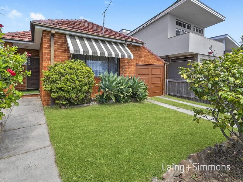 36/10																										Abraham Street
														
								Rooty Hill, NSW 2766, Dee Why - Thumbnail 6