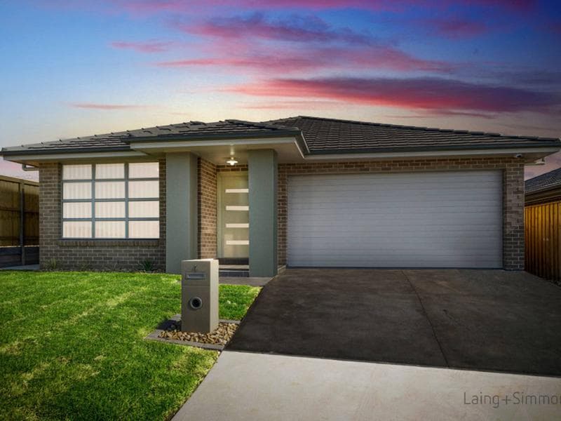4 Beattie Street, Gledswood Hills, Gledswood Hills - Image 1