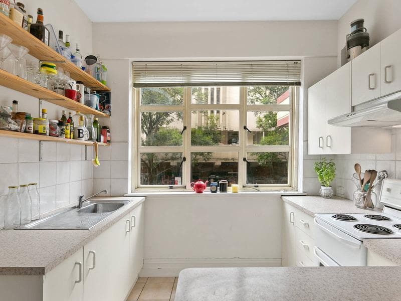 5/115 Macleay Street, Potts Point, Potts Point - Thumbnail 2