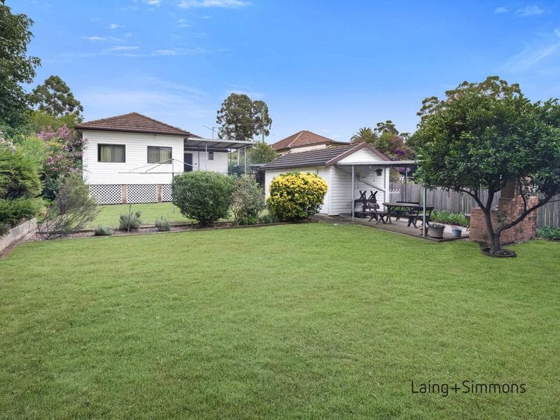17 Bernard St, Westmead, Westmead - Thumbnail 8
