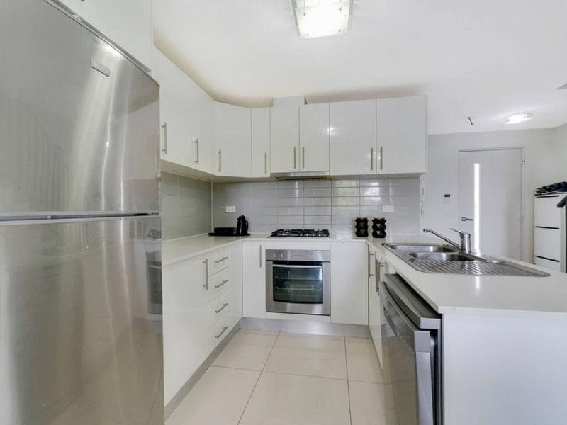 6/4 Barangaroo Road, Toongabbie, Toongabbie - Thumbnail 4