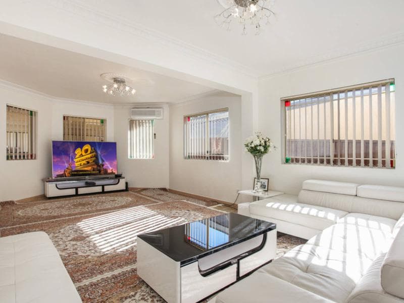 42 Abbott St, Merrylands, Merrylands - Thumbnail 2