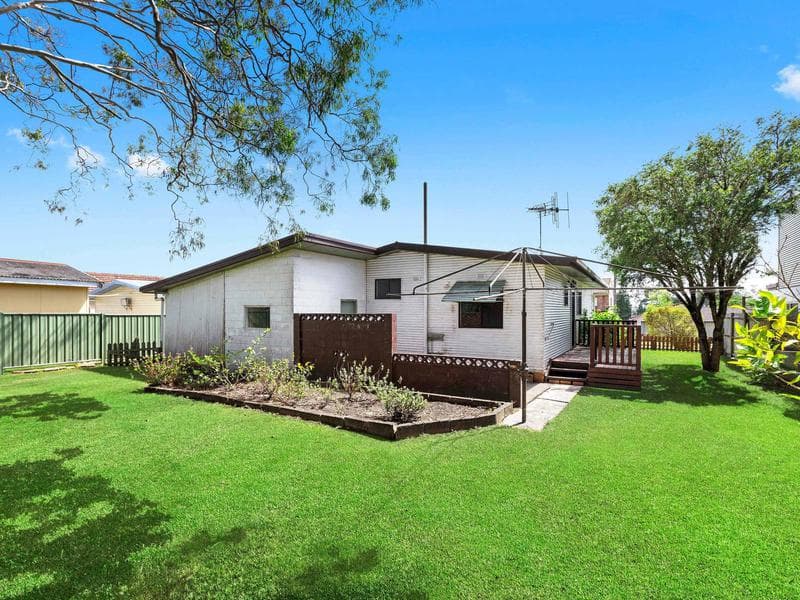 36/10																										Abraham Street
														
								Rooty Hill, NSW 2766, Port Macquarie - Thumbnail 6