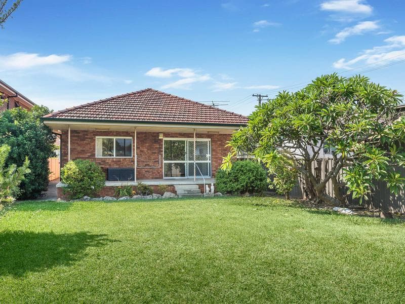 36/10																										Abraham Street
														
								Rooty Hill, NSW 2766, Yagoona - Thumbnail 7