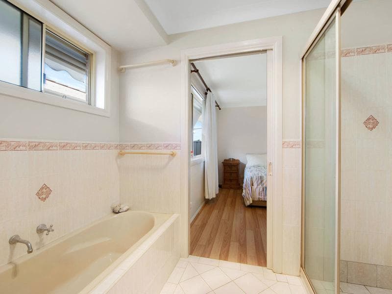 13 Greenmeadows Drive, Port Macquarie, Port Macquarie - Thumbnail 8