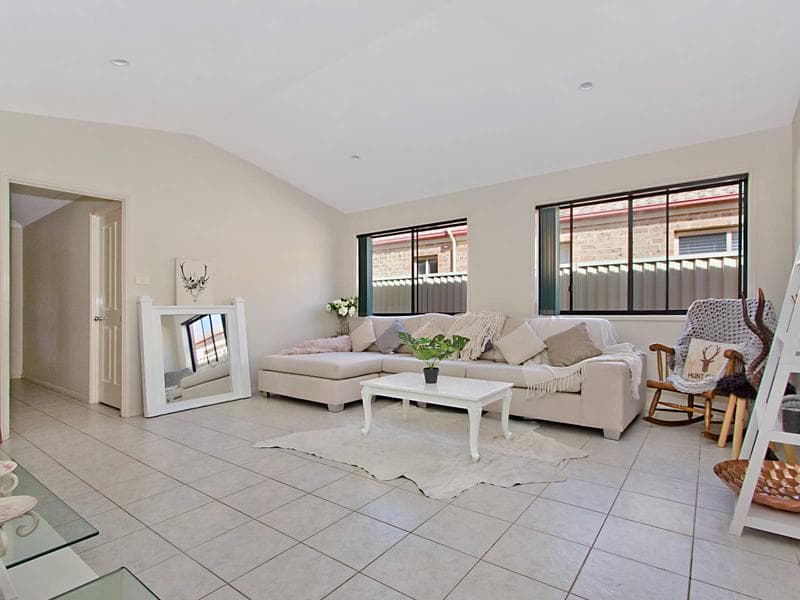 111 Manorhouse Boulevard, Quakers Hill, Quakers Hill - Thumbnail 2