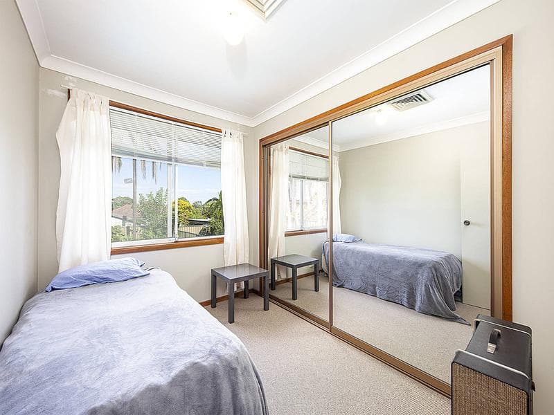 15 Lavinia Street, Seven Hills, Seven Hills - Thumbnail 6