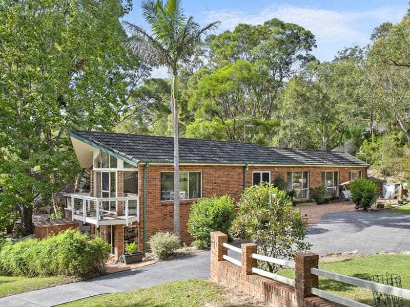 2 Cootamundra Road, Hornsby Heights, Hornsby Heights - Image 1