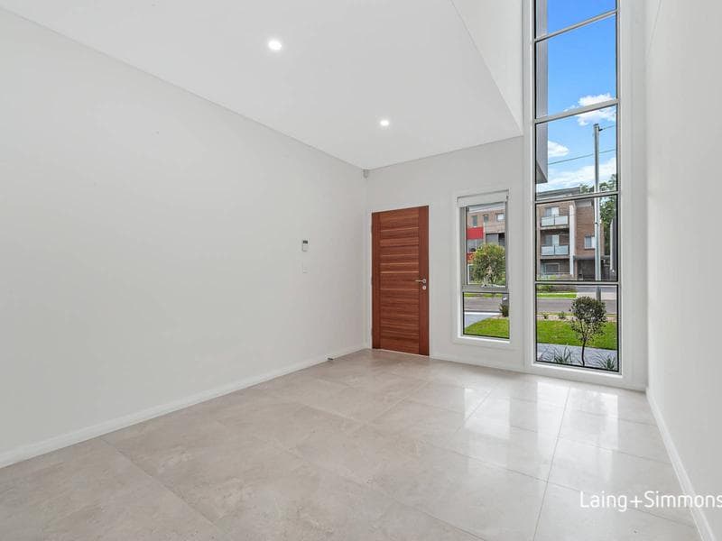 69a Berwick Street, Guildford, Guildford - Thumbnail 2
