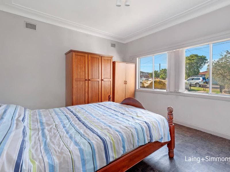 27 Morven Street, Guildford, Guildford - Thumbnail 4