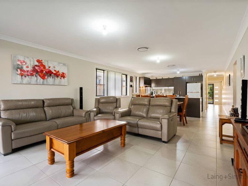 6 Bluey Street, Middleton Grange, Middleton Grange - Thumbnail 3