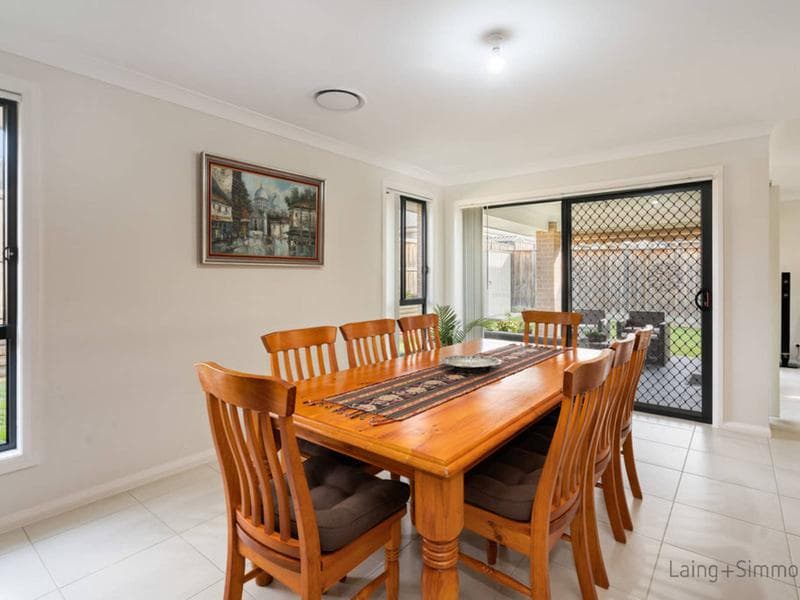 6 Bluey Street, Middleton Grange, Middleton Grange - Thumbnail 4
