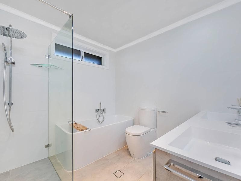 26 Faulkland Cres, Kings Park, Kings Park - Thumbnail 3
