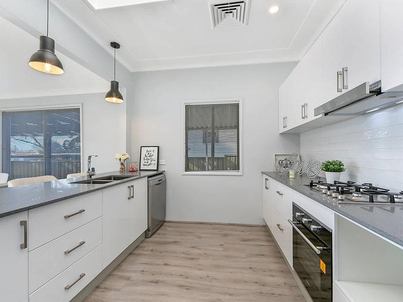 13/585																										Canterbury Rd
														
								Belmore, NSW 2192, Marayong - Thumbnail 2