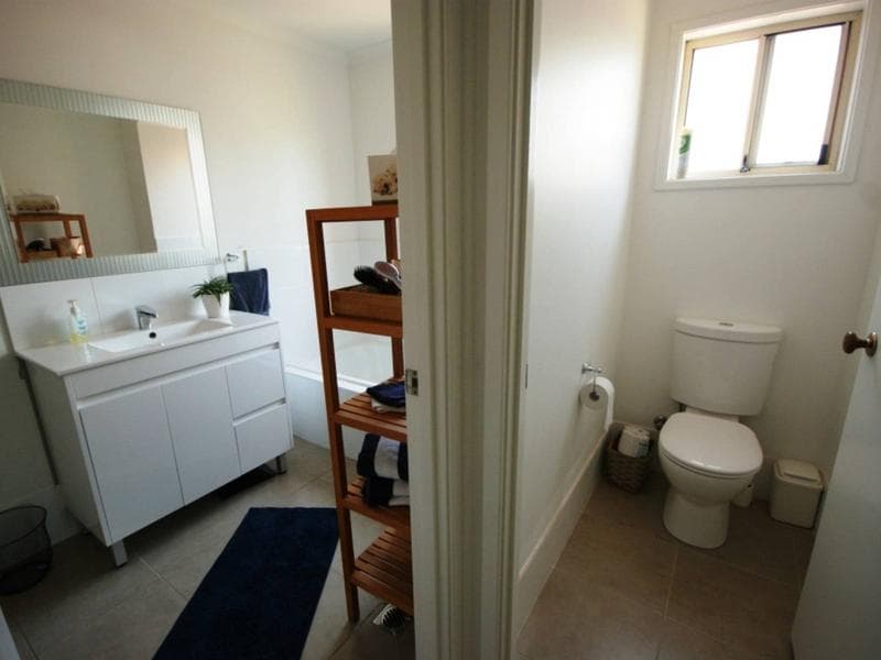54/3-13																										Erskineville Road
														
								Newtown, NSW 2042, Kings Park - Thumbnail 7