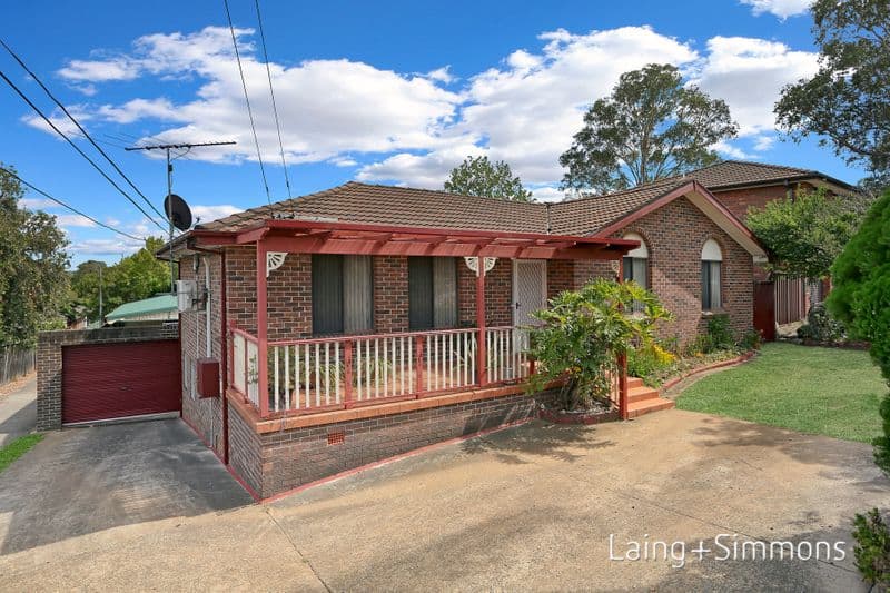 5/78-80																										Hastings River Drive
														
								Port Macquarie, NSW 2444, Kings Langley - Image 1