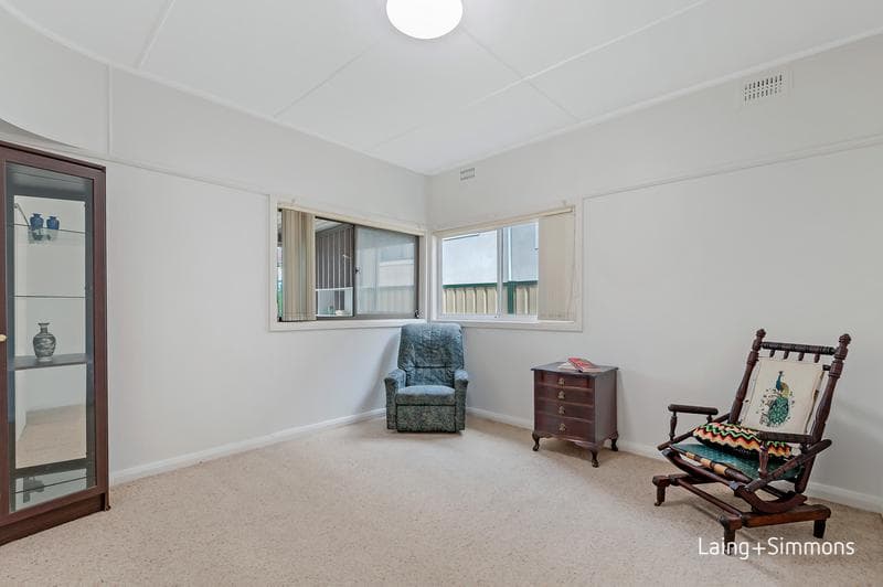4/2																										Waugh Street
														
								Port Macquarie, NSW 2444, Epping - Thumbnail 3